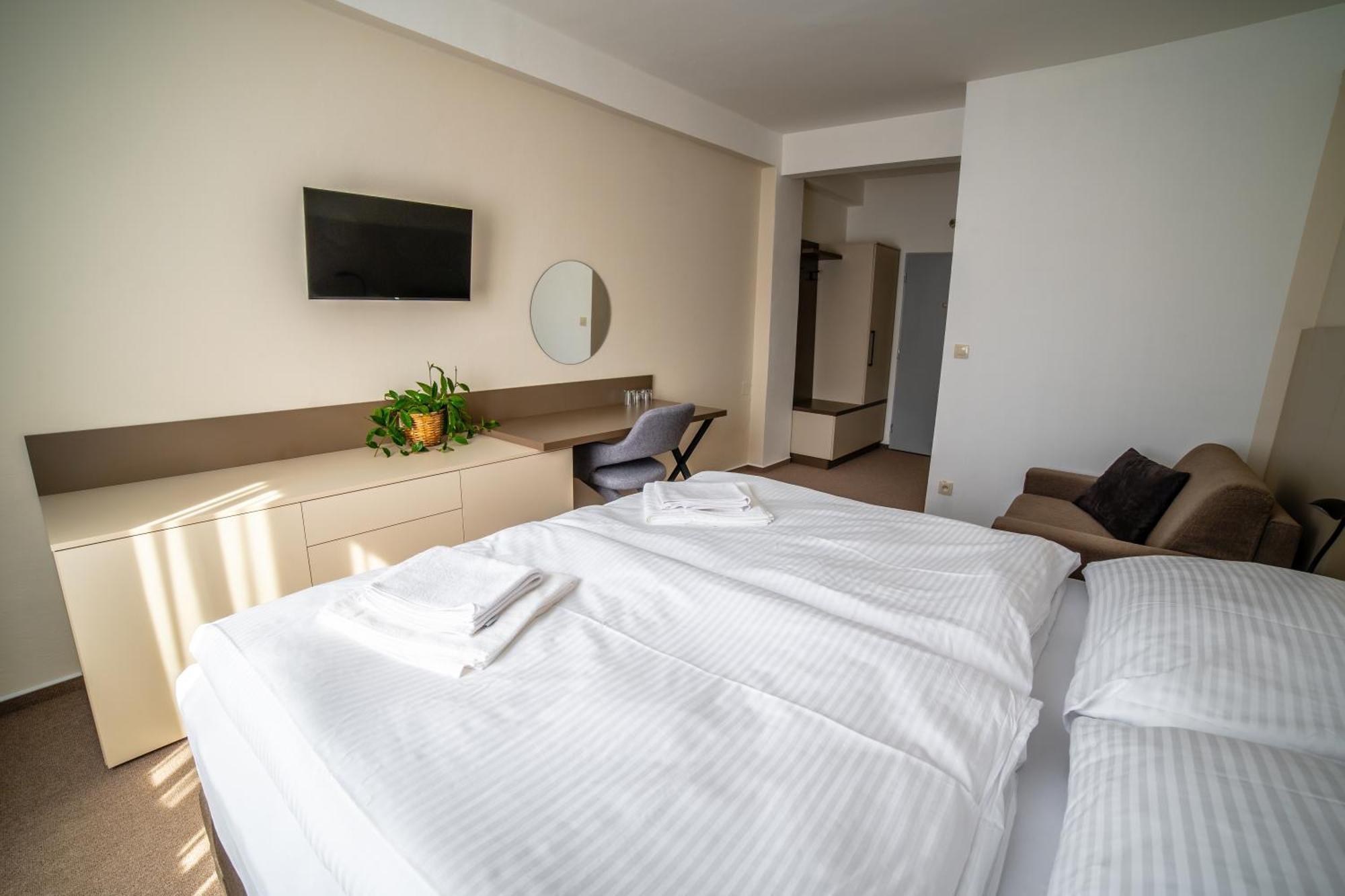 Hotelovy Dum Olomouc Bagian luar foto